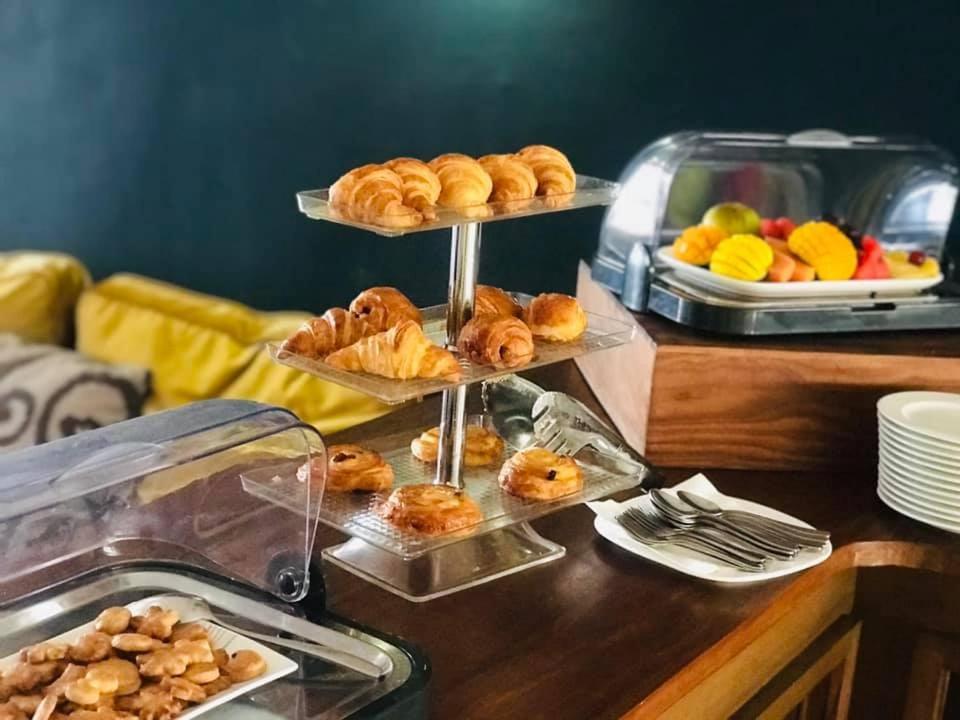 Boun'S Hotel Яунде Екстер'єр фото