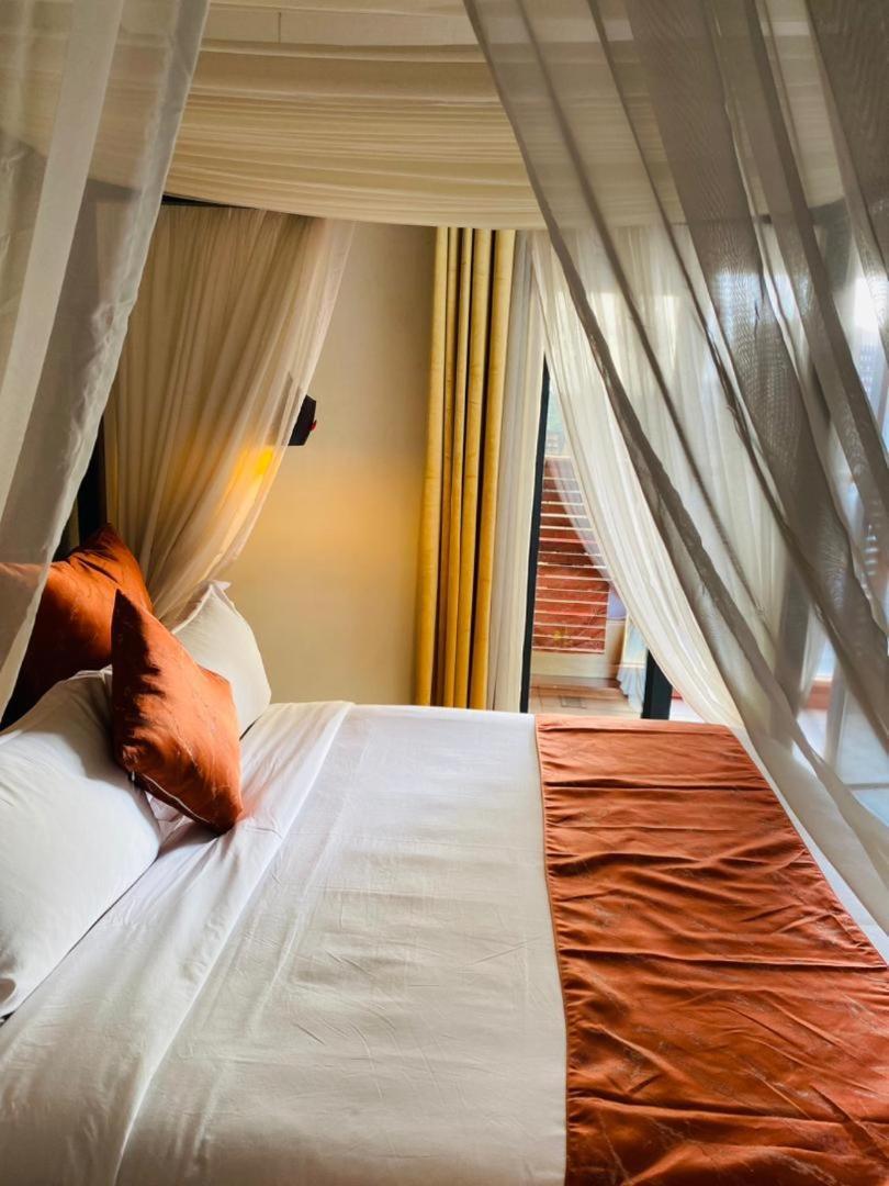 Boun'S Hotel Яунде Екстер'єр фото