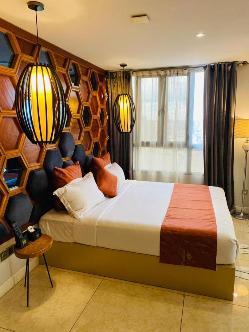 Boun'S Hotel Яунде Екстер'єр фото