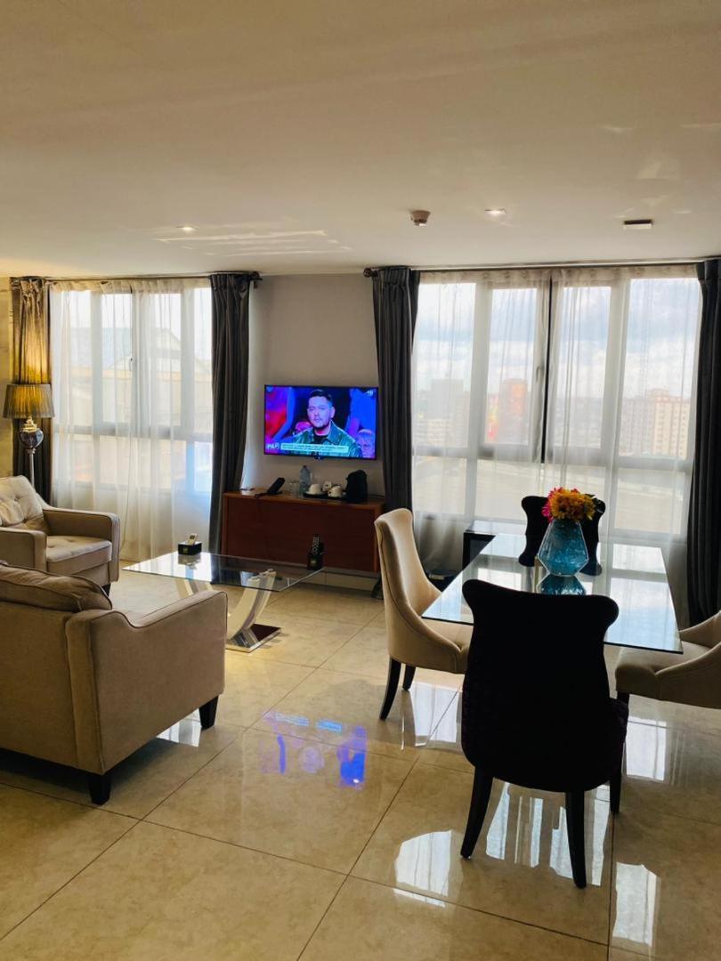 Boun'S Hotel Яунде Екстер'єр фото